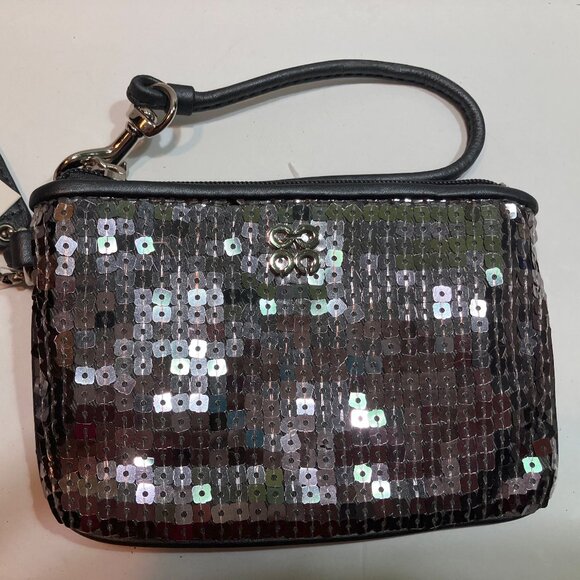 Coach Limited Edition Gunmetal Sequin Small Wristlet NWT - Picture 2 of 4
